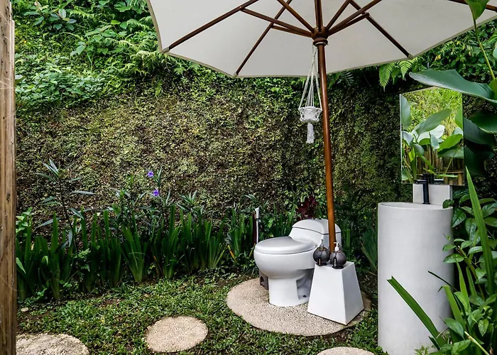 Bubble Bali Ubud - Adults Only Hotel *